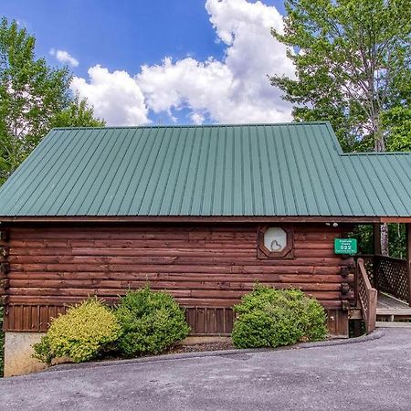 Forever Yours, Hot Tub, 1089 Of Free Attraction Tickets For Each Paid Day, Dollywood And More Пиджен Фордж Екстериор снимка