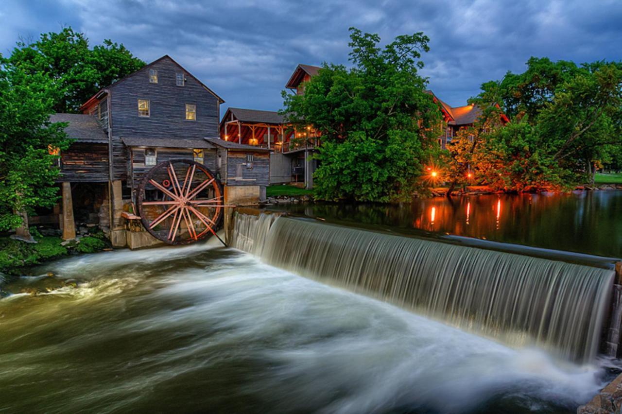 Forever Yours, Hot Tub, 1089 Of Free Attraction Tickets For Each Paid Day, Dollywood And More Пиджен Фордж Екстериор снимка