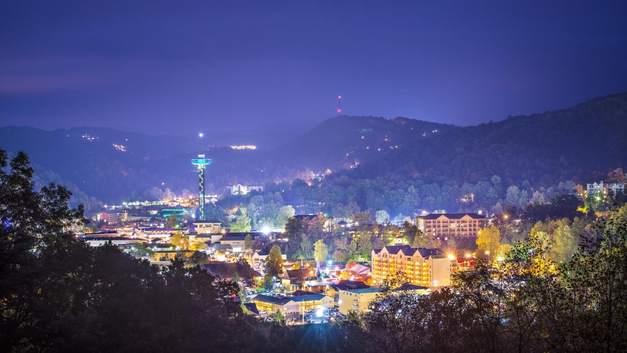 Forever Yours, Hot Tub, 1089 Of Free Attraction Tickets For Each Paid Day, Dollywood And More Пиджен Фордж Екстериор снимка